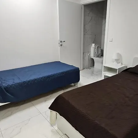 Maison d'hôtes Paceville On 2 Floors Is-Swieqi
