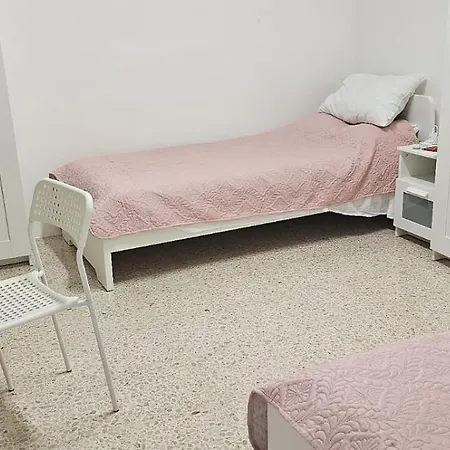 Paceville On 2 Floors Guest house