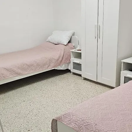 Paceville On 2 Floors Guest house Is-Swieqi