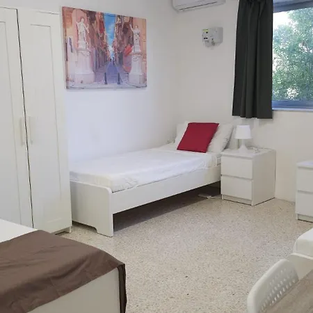 Paceville On 2 Floors Guest house 4*