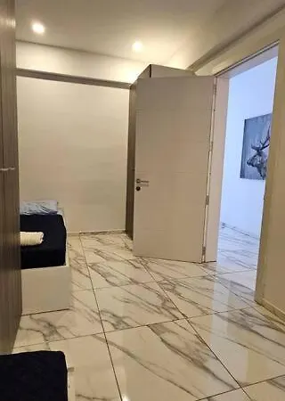 Paceville On 2 Floors Guest house 4*
